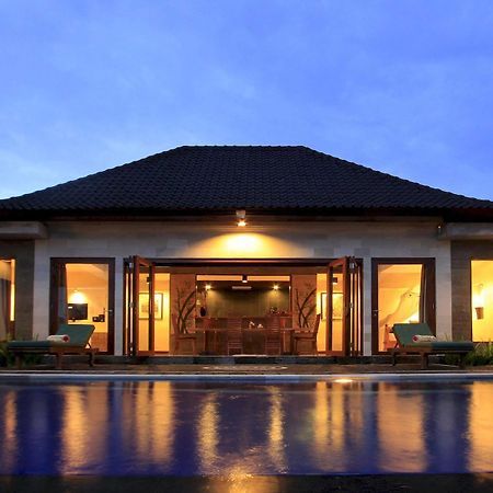 Villa Agung Khalia Ubud Exteriör bild